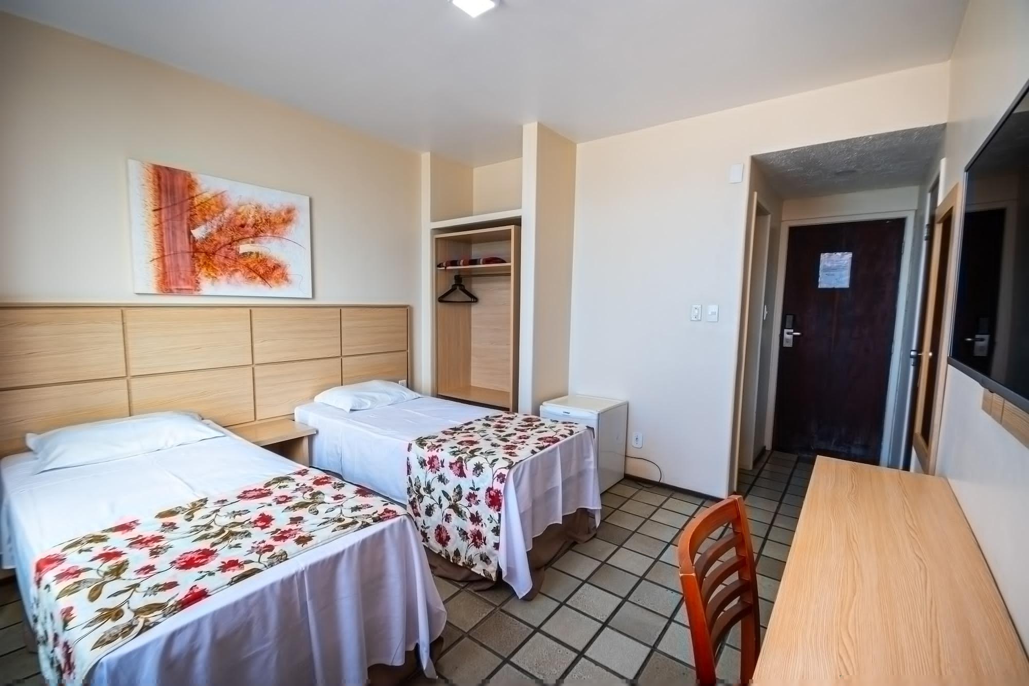 Hotel Dan Inn Express Salvador By Nacional Inn エクステリア 写真